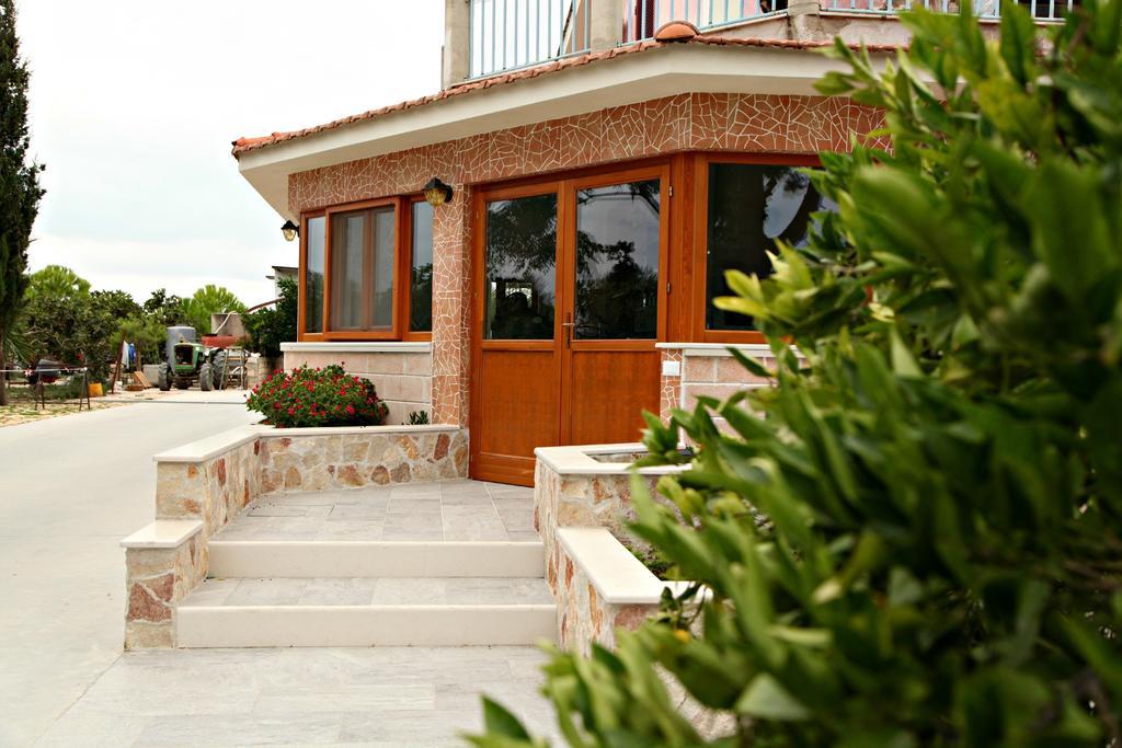Agriturismo Il Mulino Villa Trinitapoli Bilik gambar
