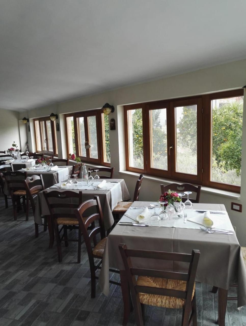 Agriturismo Il Mulino Villa Trinitapoli Luaran gambar